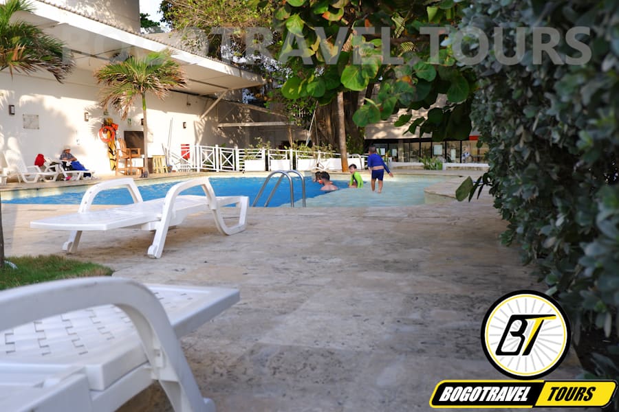Hotel playa Club Cartagena Bogotravel Tours