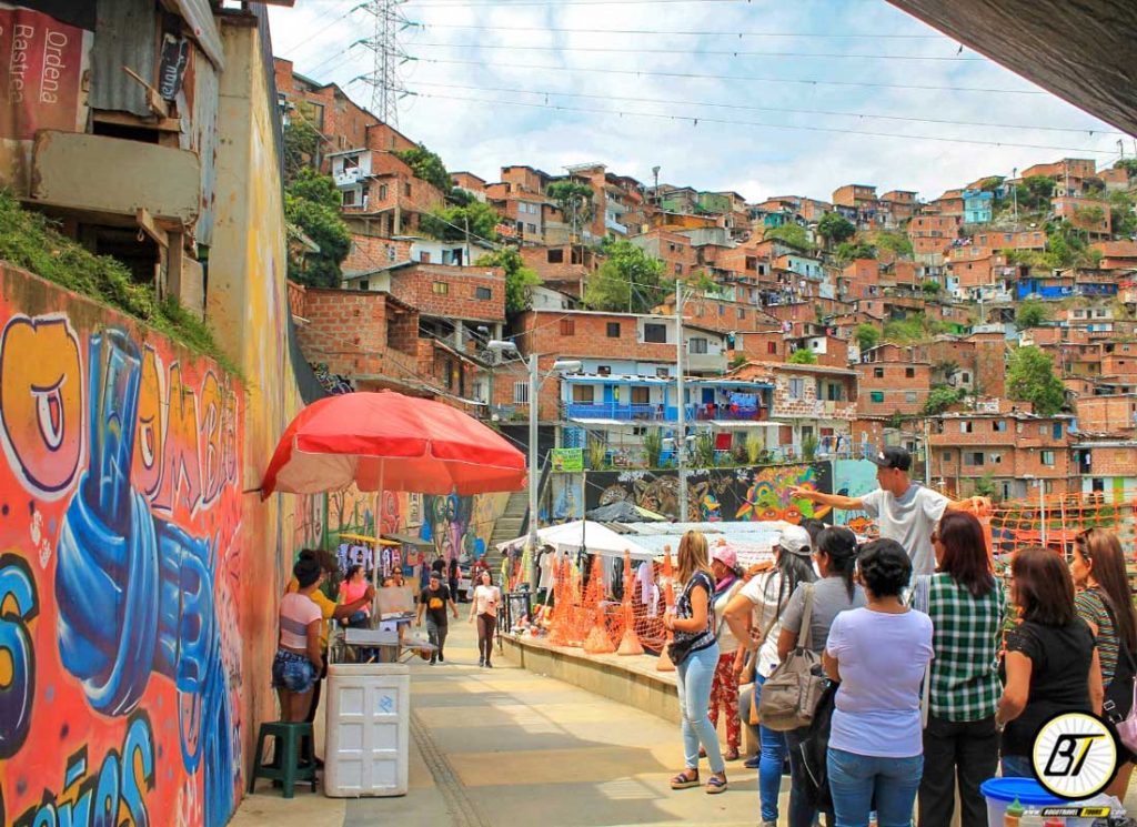 Medellin tours comuna 13