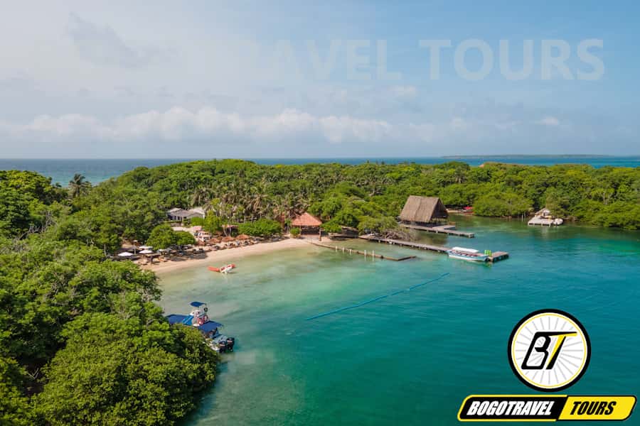 Tour Isla privada Cartagena-Bogotravel-tours